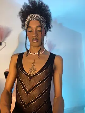 Mia royal online show from May 30, 6:39 pm