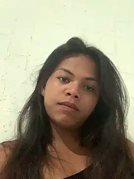 kynthy bitchy online show from October 27, 10:12 am