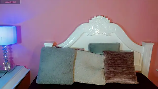  IsabellaRousse online show from December 5, 8:04 pm