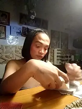 xAsianTOPModelx online show from February 13, 4:03 pm