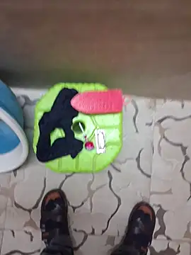 UsurpedThaw online show from December 18, 9:09 pm