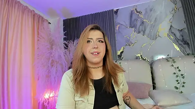 JanneBlossom  online show from April 11, 8:45 pm