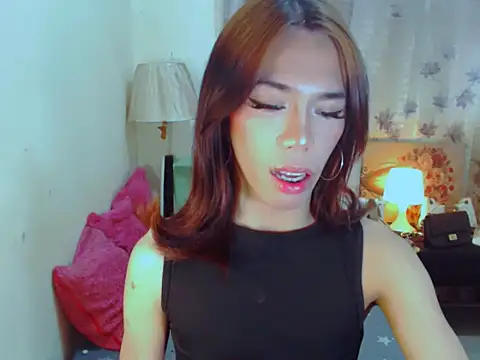 EXOTICGEORGINA online show from January 16, 11:45 pm