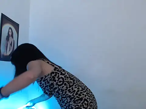 loveofparadise online show from April 5, 4:05 pm