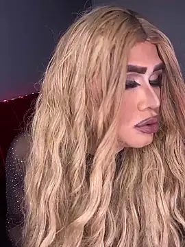 melani ferraraa  online show from April 21, 3:46 am