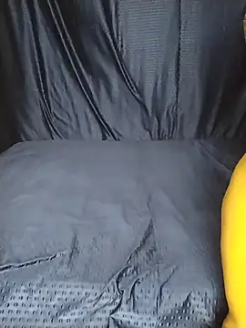 SEXYY TRANSY WITH GIRL online show from February 1, 4:05 pm