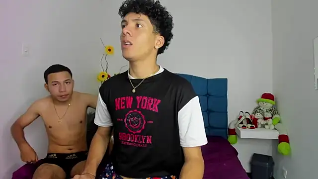 Lovers Spicy online show from March 5, 7:08 pm