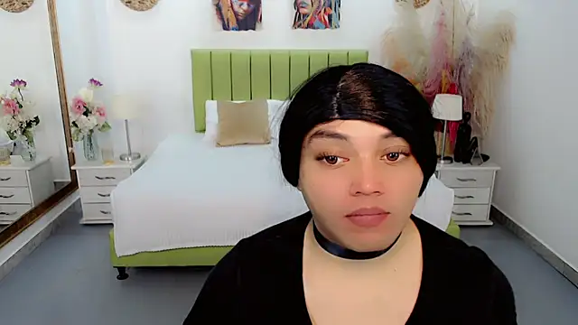 sebastian cruz  online show from April 18, 7:07 pm