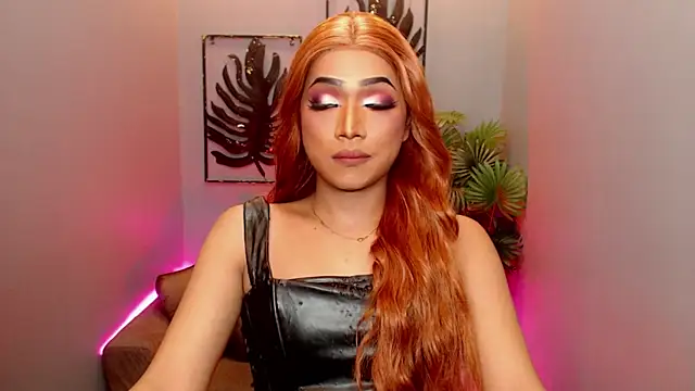 GwennGoddess online show from November 20, 9:10 am