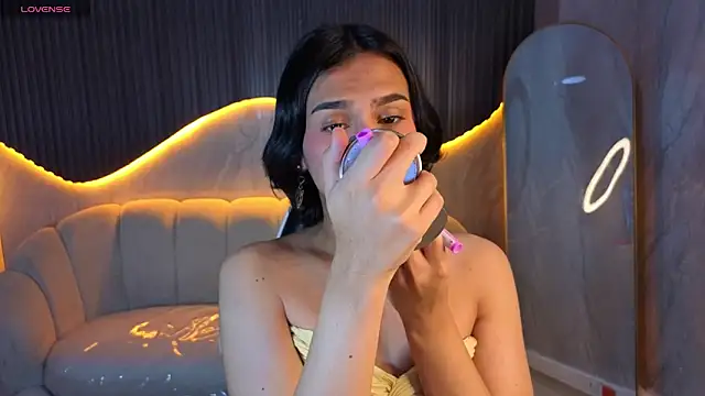 zoe tp online show from March 5, 8:03 pm