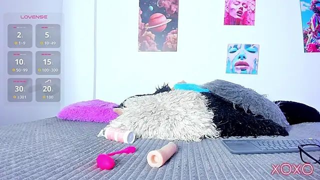 camila hott69  online show from March 4, 3:13 am