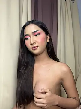 Diannellove online show from April 18, 7:58 pm