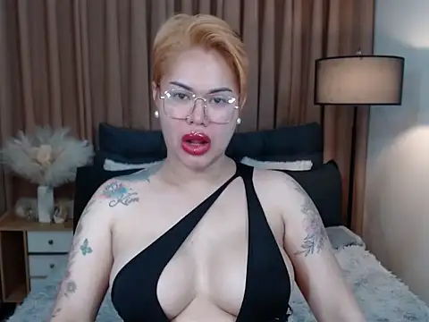 StarletSeductress online show from November 29, 9:50 pm