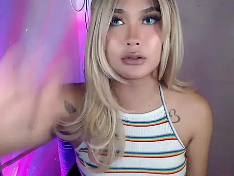 urfuckingdoll69 online show from November 29, 10:06 am