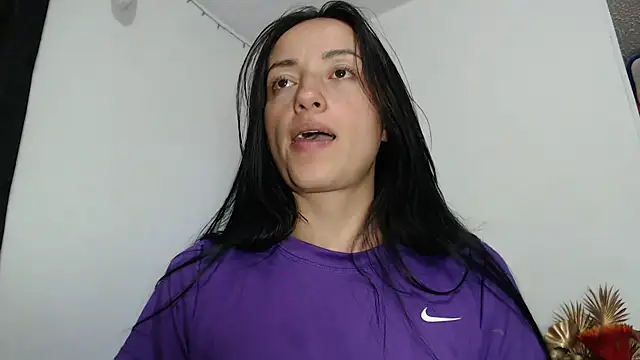 Megaan-love5 online show from November 30, 6:38 am