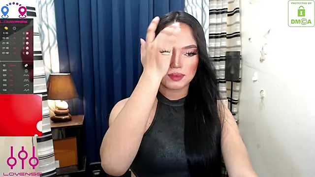 Fantacyloverr online show from July 12, 10:52 am