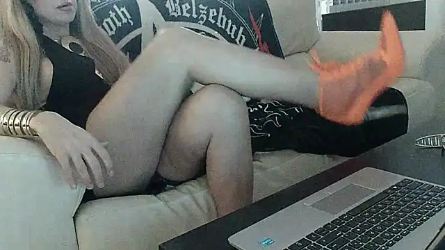 Sandro7879 online show from February 13, 7:54 pm