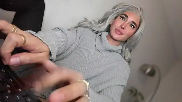 mxshemale ladyboy online show from April 8, 9:49 pm