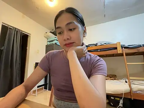 Mira Janee online show from March 7, 1:17 pm