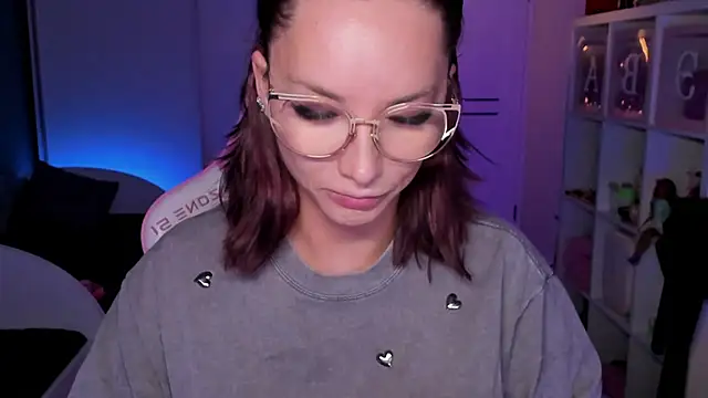 SibylVex online show from February 6, 3:50 pm