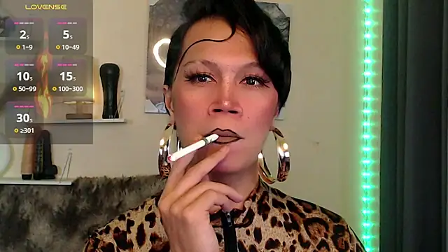 deliciousClaire online show from April 7, 5:14 pm