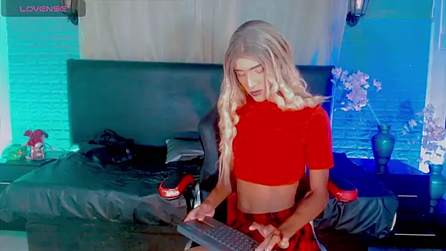 Samantha Ortega  online show from February 9, 11:50 am