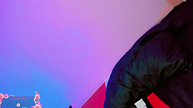 zoe rous2 online show from April 2, 1:42 pm