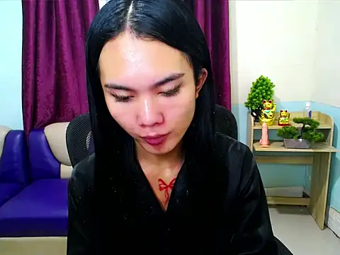 devine goddess online show from April 6, 9:20 am