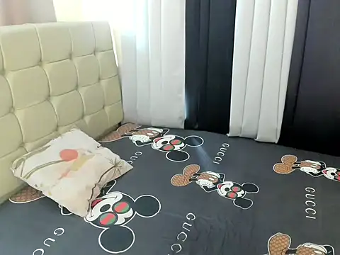 Asian AnyaTs online show from June 27, 1:32 am