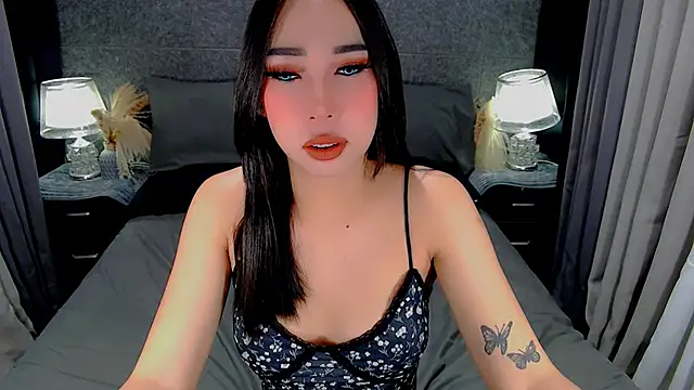 saphira fucks online show from February 28, 6:36 pm