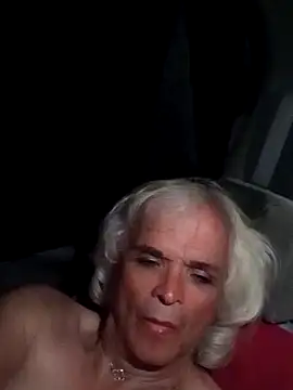 dustbunny64 online show from March 24, 9:25 am