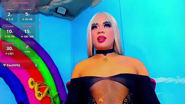 cristal villael  online show from March 31, 7:05 pm