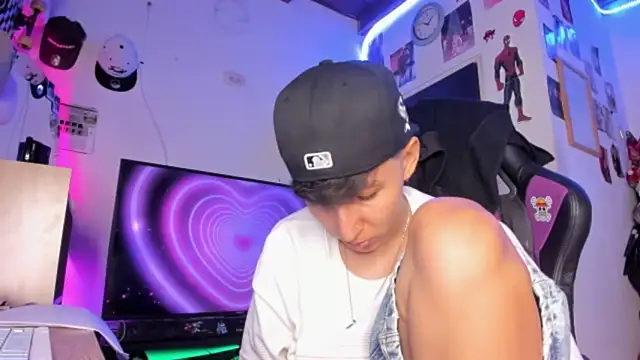 MIKEFONSE- online show from March 7, 12:38 am