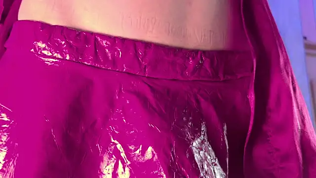 kamilla rossi online show from April 21, 7:09 pm