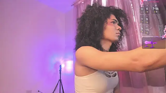 V-nus online show from April 9, 6:03 pm