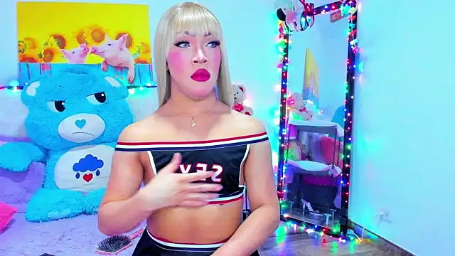 Dulce Fabiana  online show from March 2, 9:00 pm