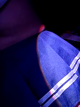 Roxanne Smith23 online show from April 14, 5:18 pm