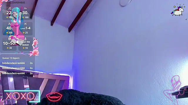 SkyeGabbyRose online show from March 26, 2:43 pm