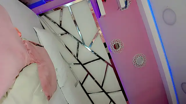 Dashahott online show from April 12, 7:45 am