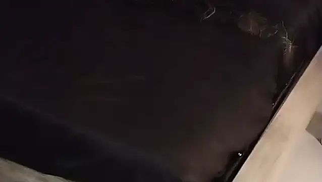 feetandcock85 online show from April 14, 7:41 pm