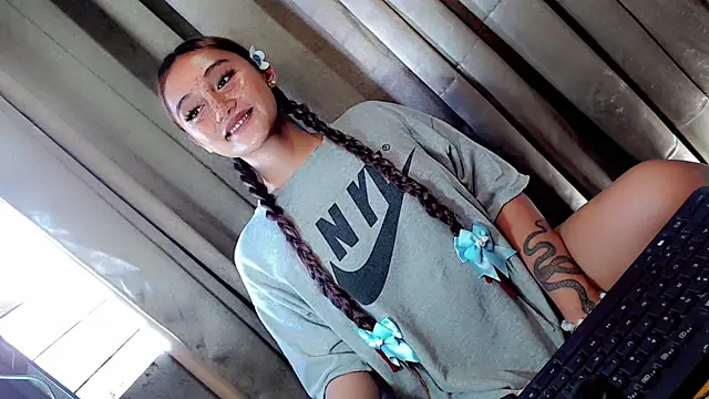 Jessicasfantasy online show from April 5, 2:42 am