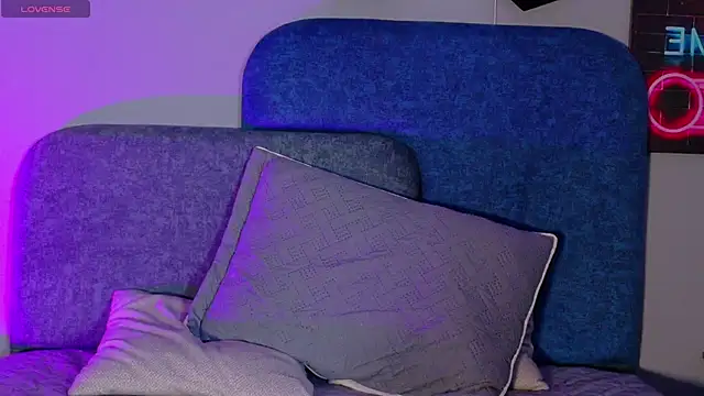 Mikavelvet08 online show from May 28, 4:38 pm