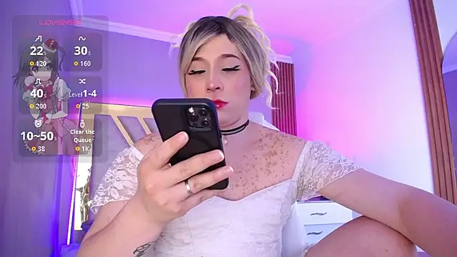 Ashley  Parker online show from April 26, 10:19 pm