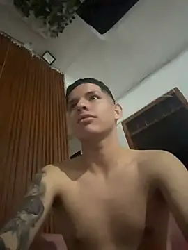Valery2 salazar online show from May 28, 3:59 am