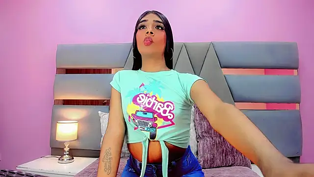 OriGonzalezz online show from May 23, 1:07 pm