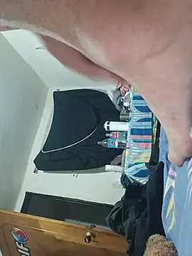 Transdecloset online show from July 17, 2:50 am