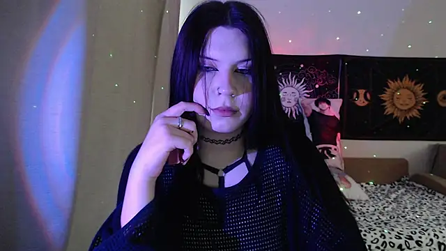 iintimate flesh online show from June 3, 4:00 pm