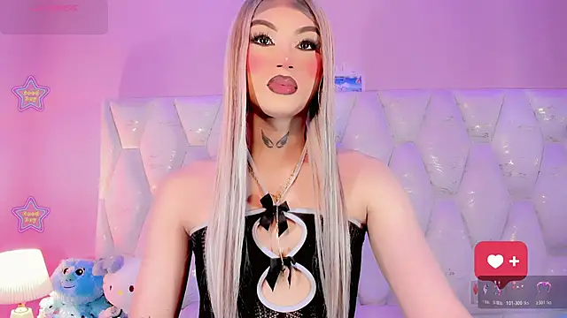 Lexxy Mattell online show from June 8, 5:40 am