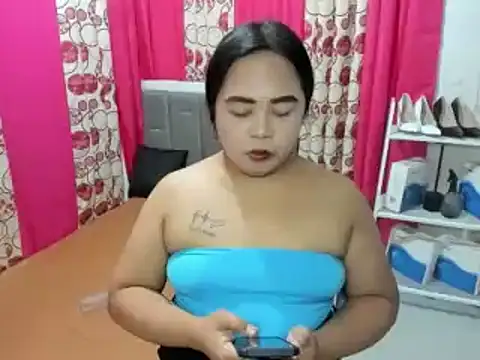 Melay foxx online show from June 3, 5:31 am