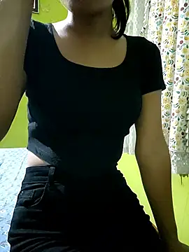 ZaraLuxeTS online show from July 30, 4:50 pm